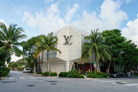 louis vuitton en miami|louis vuitton miami locations.